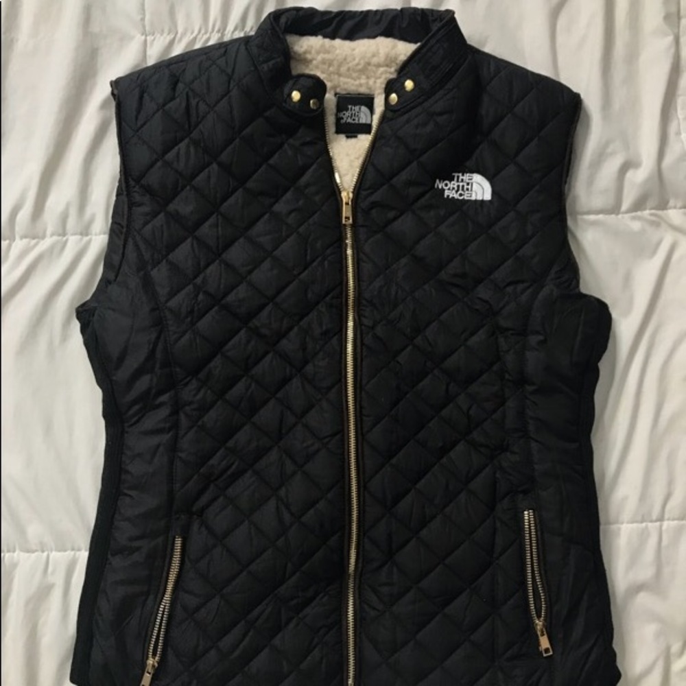 THE NORTH FACE SHERPA LINED VEST